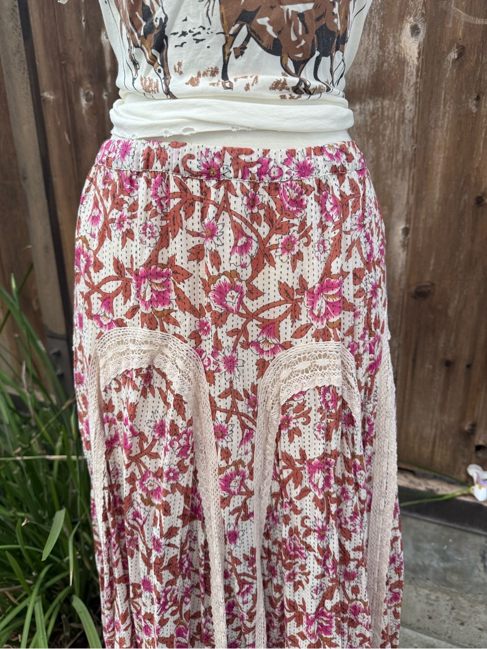 Free People Pink Floral Crochet-Panel Maxi Skirt - Picture 4 of 5